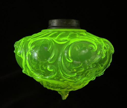 Ouraline uranium glass - uranium,